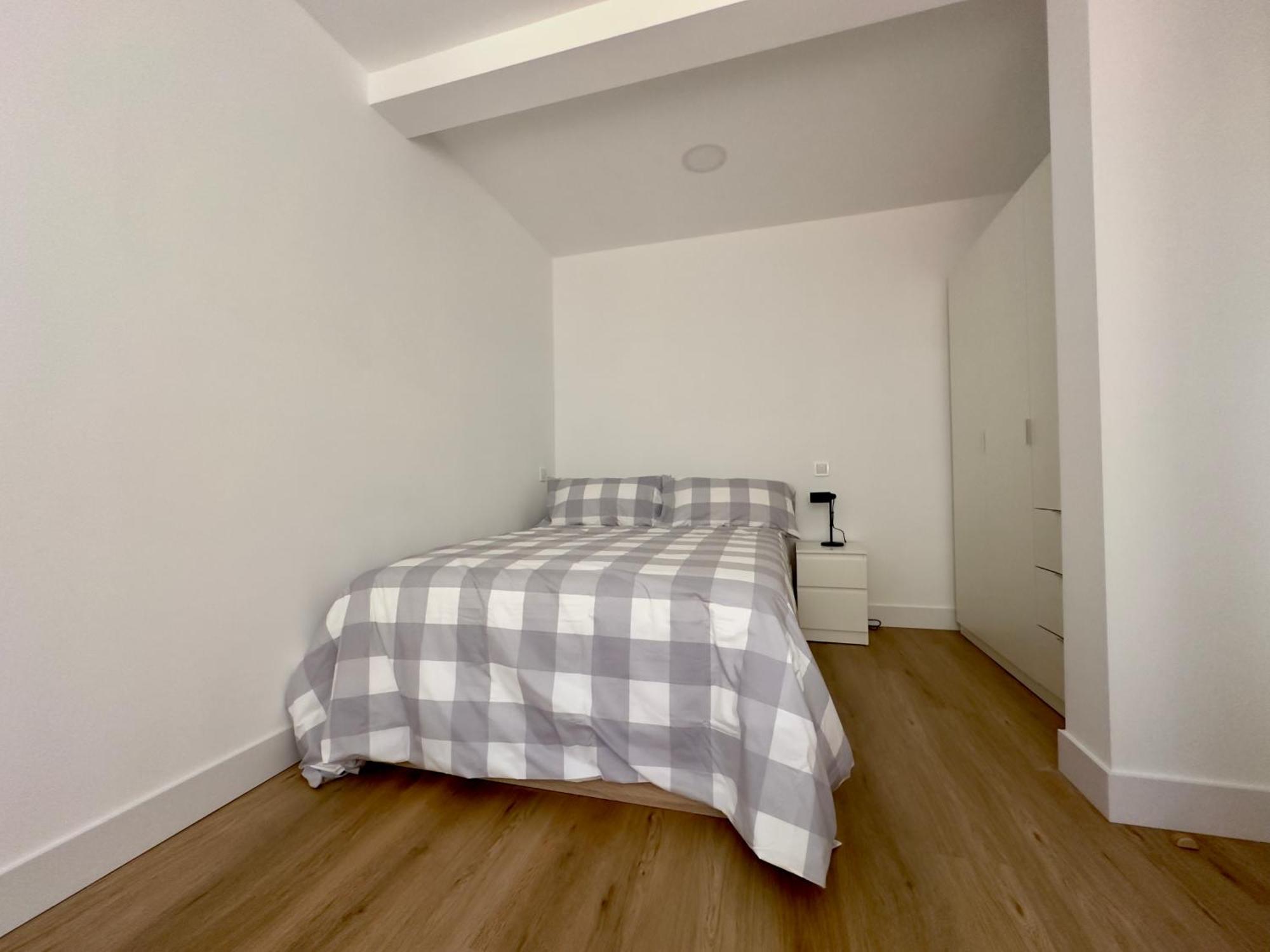 Апартаменты Apartamento En El Centro De Santander A Estrenar Экстерьер фото